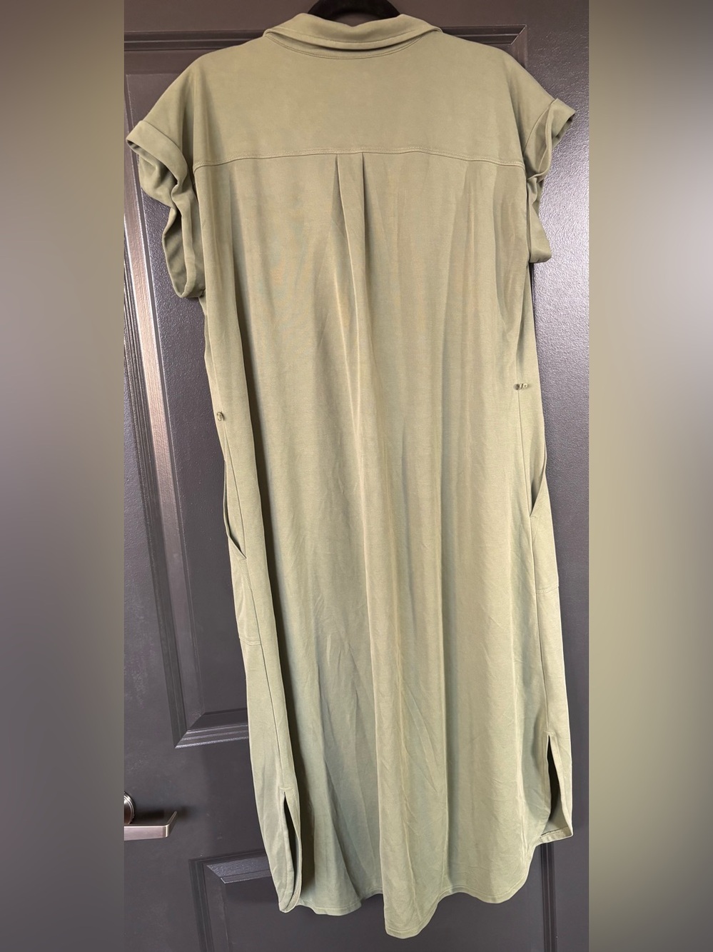Lou & Grey Olive Green Button-Front Midi Dress - Picture 4 of 4